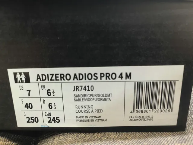 Adidas Gold Purple Metallic Upper Three-Stripe Overlay Running Shoes 2