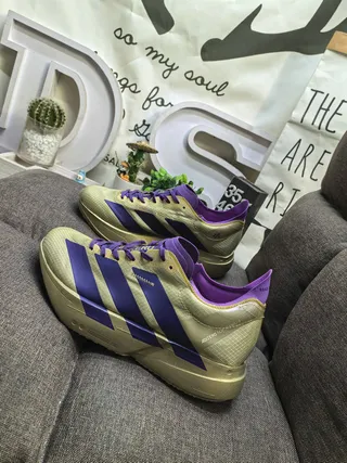 Adidas Gold Purple Metallic Upper Three-Stripe Overlay Running Shoes 7