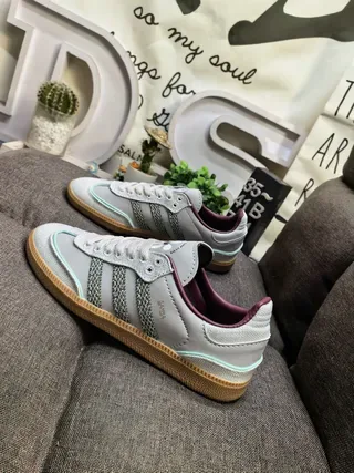 Adidas Gray Green Low-Top Lace-Up Textured Three-Stripe Side Panels Lifestyle Sneakers 7