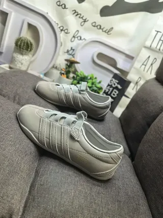 Adidas Gray Laceless Velcro Strap Smooth Matte Upper Lifestyle Sneakers 7