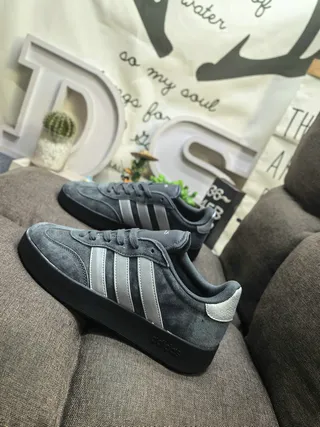 Adidas Gray Silver Suede Upper Three-Stripe Side Panel Lifestyle Sneakers 7
