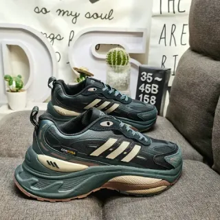 Adidas أخضر بيج كعب مواد متعددة علوية حذاء رياضي كبير