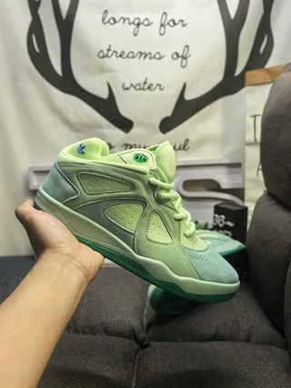 Adidas Green Layered Geometric Overlays Padded Collar Lifestyle Sneakers 5