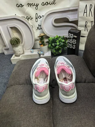 Adidas Lightstrike Pro Silver Gray and Pink Running Shoes 8