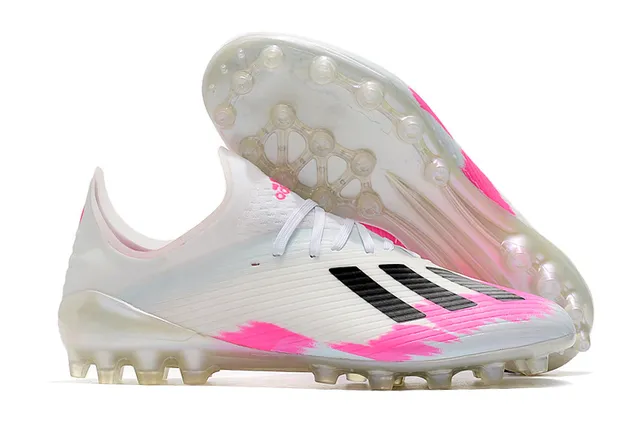 Adidas وردي بوني مضفرة أعلى شفاف ستادات مولدة أرضية صلبة أحذية كرة القدم 6