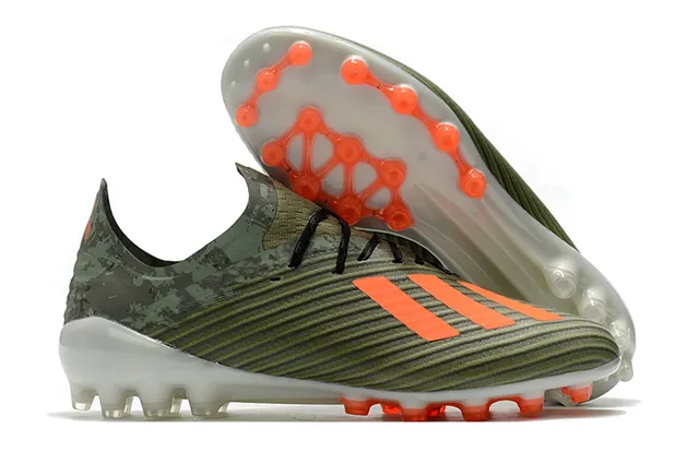 Adidas وردي بوني مضفرة أعلى شفاف ستادات مولدة أرضية صلبة أحذية كرة القدم 7