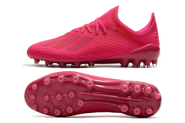 Adidas وردي بوني مضفرة أعلى شفاف ستادات مولدة أرضية صلبة أحذية كرة القدم 9