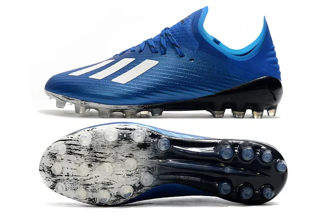 Adidas وردي بوني مضفرة أعلى شفاف ستادات مولدة أرضية صلبة أحذية كرة القدم 15