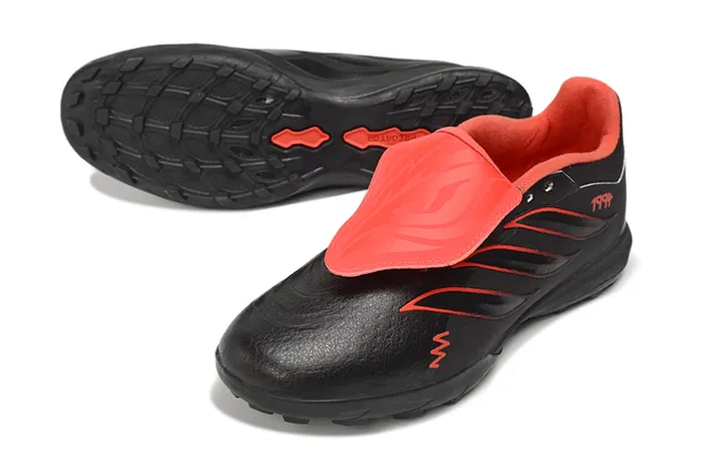 Adidas Predator أسود برتقالي منخفض القطع Silhouette جلد صناعي علوي أحذية كرة القدم للعشب 14