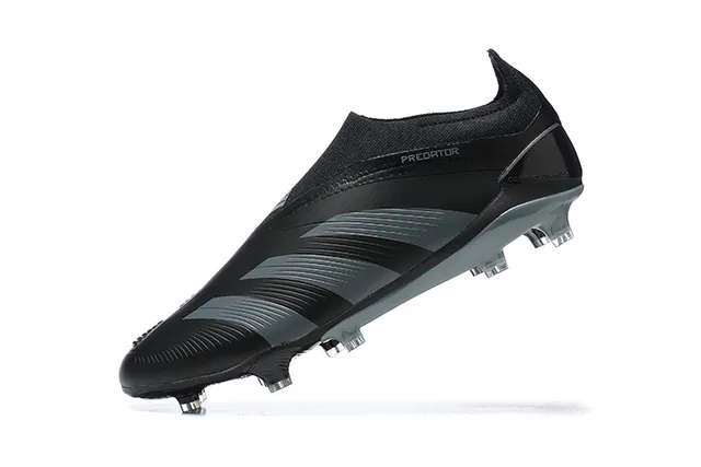 Adidas Predator Firm-Ground Soccer Shoes 4
