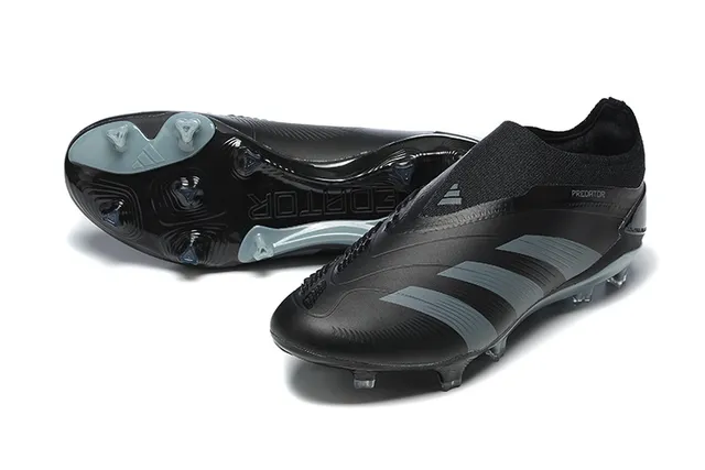 Adidas Predator Firm-Ground Soccer Shoes 7