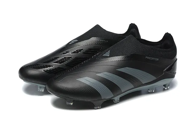 Adidas Predator Firm-Ground Soccer Shoes 8