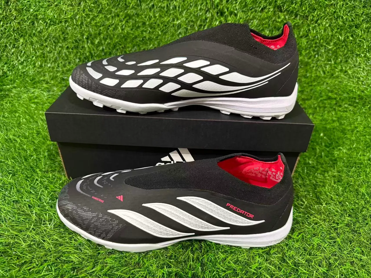 Adidas Predator Nanostrike Preto Branco Vermelho Sapatos de Futebol para Gramado Artificial 3