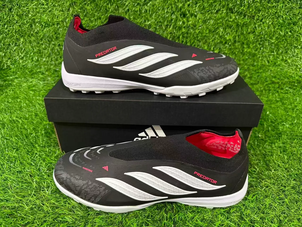 Adidas Predator Nanostrike Preto Branco Vermelho Sapatos de Futebol para Gramado Artificial 8