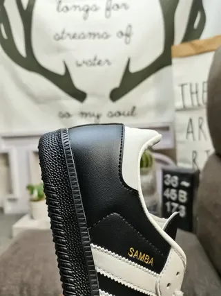 Adidas Samba Noir et Blanc Chaussures Lifestyle 3