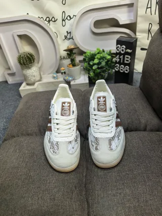 Adidas Samba Lace Overlay Brown and Cream Lifestyle Sneakers 10
