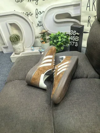 Adidas Samba OG Brown and Cream Lifestyle Sneakers 6