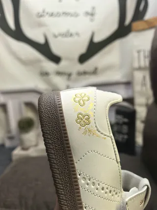 Adidas Samba OG White Brown Gold Floral Embroidery Lifestyle Sneakers 3
