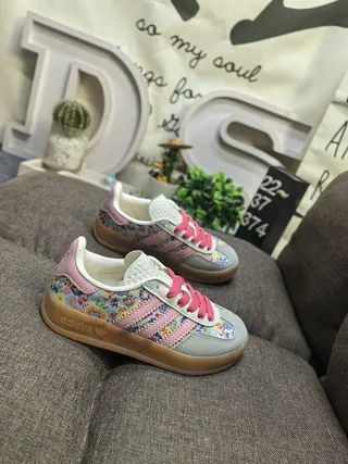 Adidas Spezial Olive y Cream zapatillas lifestyle 19
