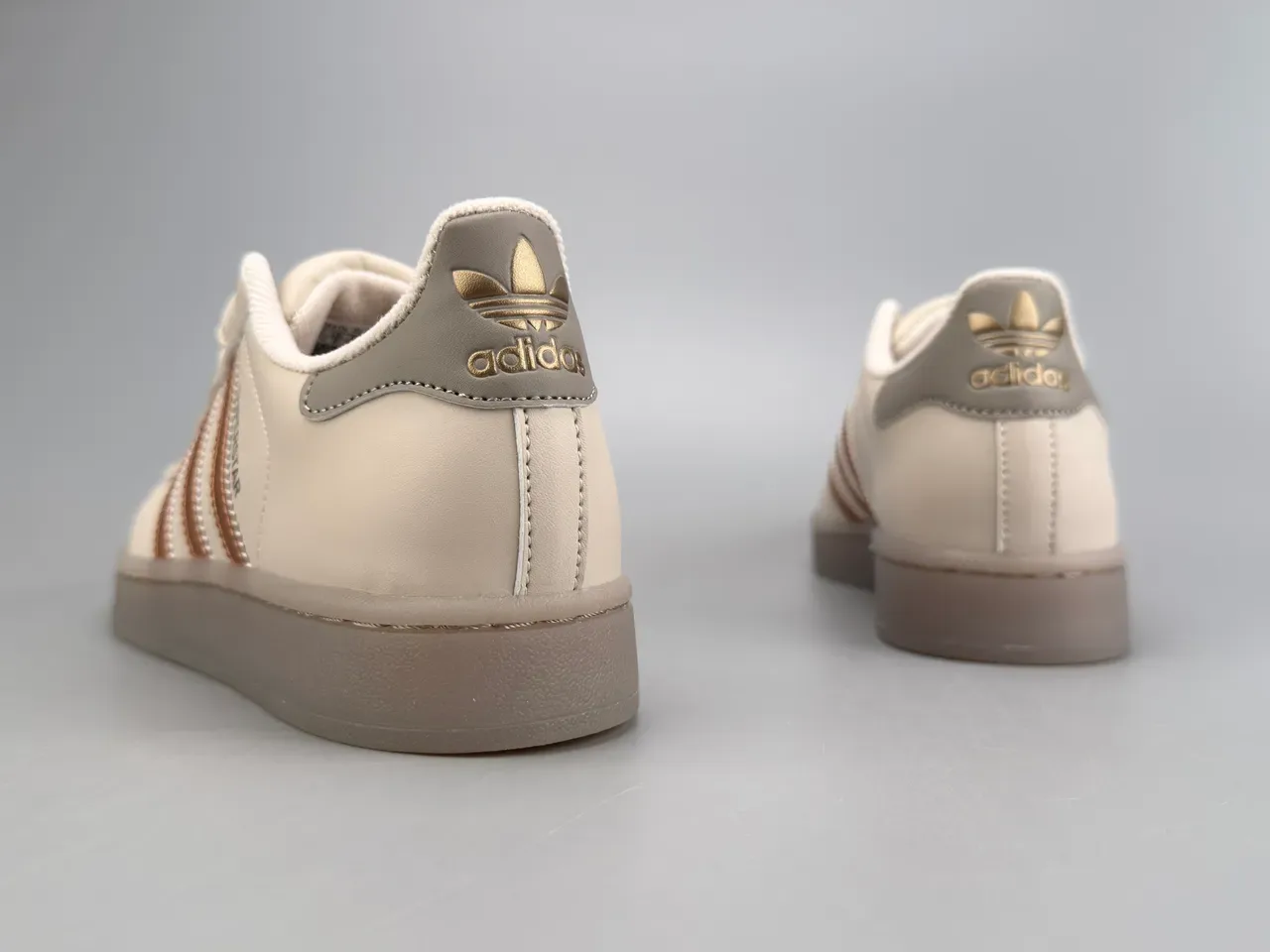 Adidas Superstar Beige Gold Shell-Toe Metallic Three Stripes Lifestyle Sneakers 4