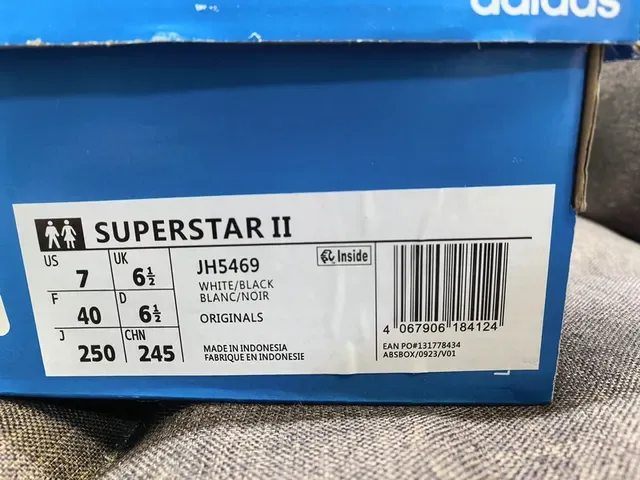 Adidas Superstar White Black Panda Lifestyle Sneakers 2