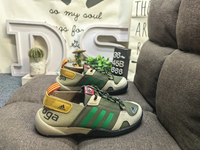 Adidas Terrex Sandales Casuales Bleu Beige Haut en Maille Fermeture à Lacets 21