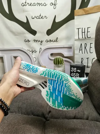 Adidas White and Green Three-Stripe Lifestyle Sneakers 4