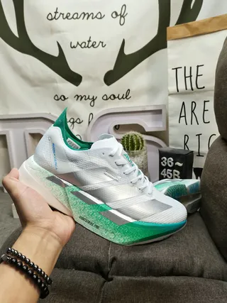Adidas White and Green Three-Stripe Lifestyle Sneakers 5