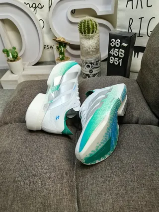 Adidas White and Green Three-Stripe Lifestyle Sneakers 6