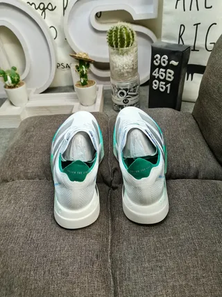 Adidas White and Green Three-Stripe Lifestyle Sneakers 8
