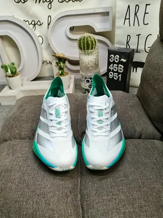 Adidas White and Green Three-Stripe Lifestyle Sneakers 10