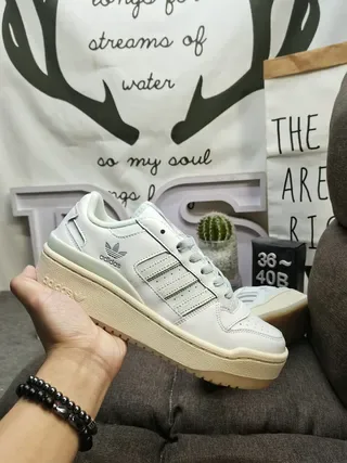 Adidas White Beige Low-Top Platform Sole Lifestyle Sneakers 5