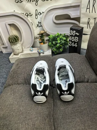 Adidas White Black Leather Upper Three-Stripe Side Panel Lifestyle Sneakers 8