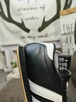 Adidas White Black Low-Top Leather Upper Lifestyle Sneakers 13