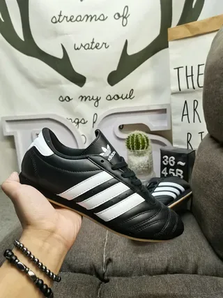 Adidas White Black Low-Top Leather Upper Lifestyle Sneakers 15