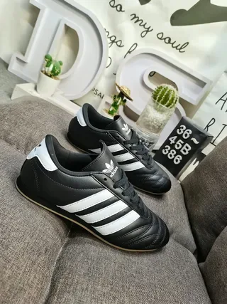Adidas White Black Low-Top Leather Upper Lifestyle Sneakers 19