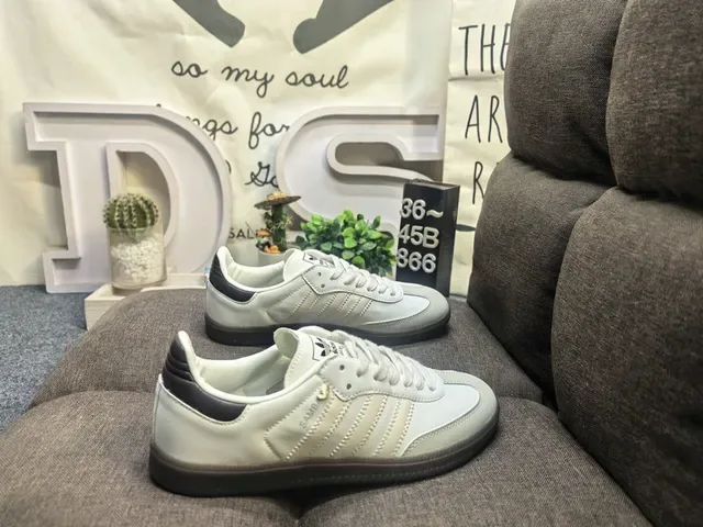 Adidas White Black Mesh Upper Three-Stripe Side Branding Lifestyle Sneakers 21