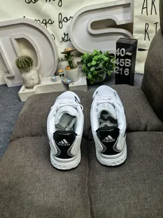 Adidas White Black Mesh Upper Three-Stripe Side Panel Lifestyle Sneakers 8