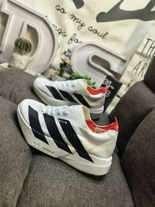 Adidas White Black Sculpted Midsole Mesh Upper Lifestyle Sneakers 7
