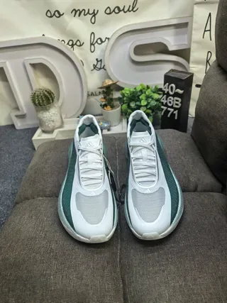 Adidas White Green Knit Upper Sculpted Midsole Lifestyle Sneakers 10