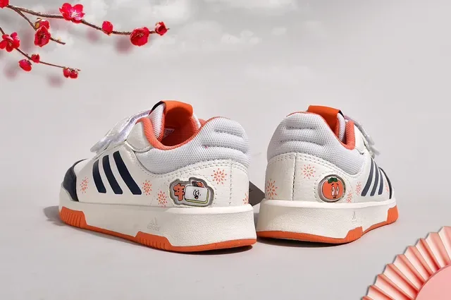 Adidas White Low-Top Velcro Strap Closure Lifestyle Sneakers 5