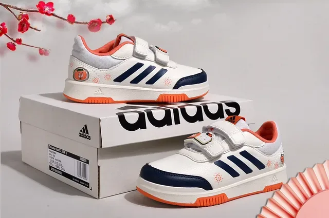 Adidas White Low-Top Velcro Strap Closure Lifestyle Sneakers 7
