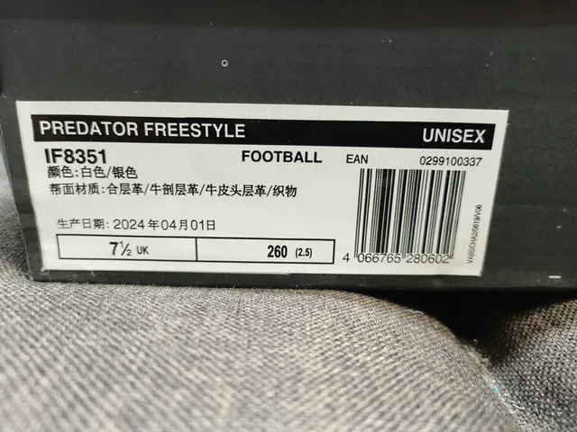 Adidas White Red Low-Top Cupsole Lifestyle Sneakers 12