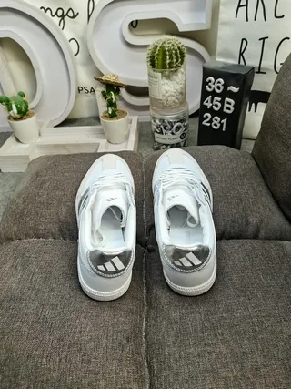 Adidas White Red Low-Top Cupsole Lifestyle Sneakers 18