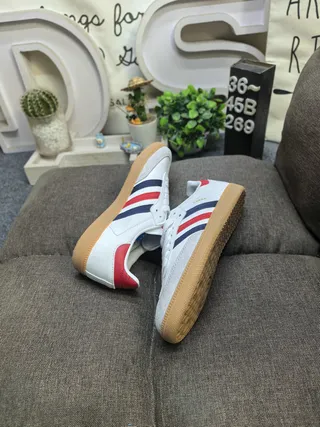 Adidas White Red Low-Top Leather-Suede Upper Lifestyle Sneakers 6