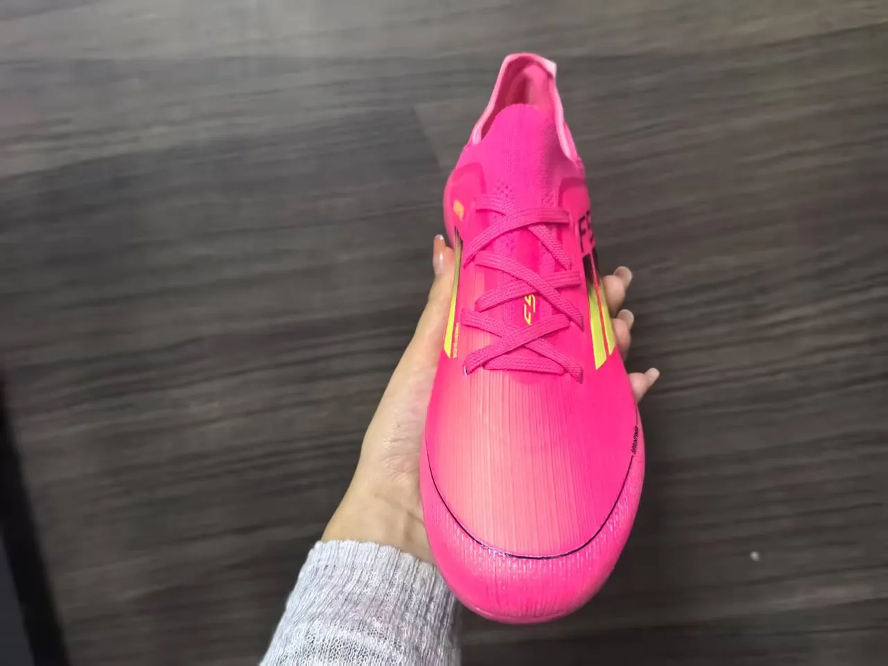 Adidas X Speedflow وردي وليمي Firm-Ground أحذية كرة القدم 12