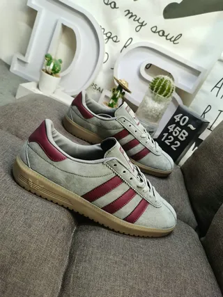 Adidas Yellow Burgundy Suede Upper Side Panel Lifestyle Sneakers 9