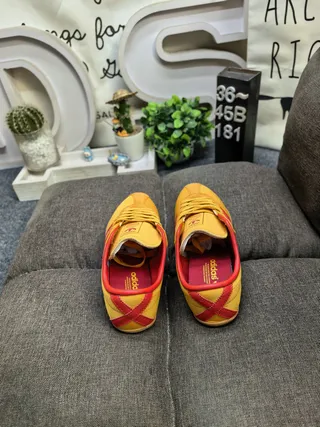 Adidas Yellow Red Low-Top Suede Upper Lifestyle Sneakers 8