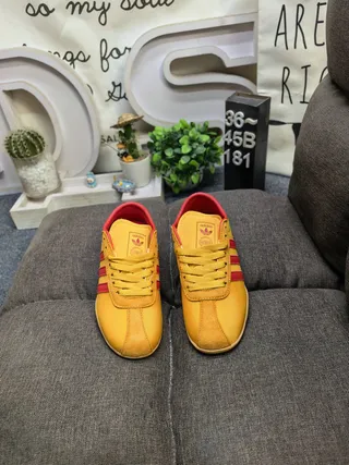 Adidas Yellow Red Low-Top Suede Upper Lifestyle Sneakers 10