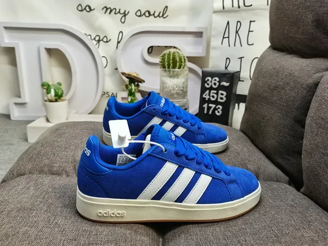 Adidas Yellow White Low-Top Suede-Like Upper Lifestyle Sneakers 11